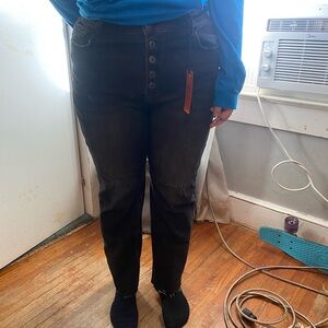 Risen jeans!!!